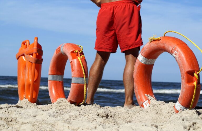 reddingsbrigade, lifeguard on duty, baywatch, lifebelt, boei, evenementen