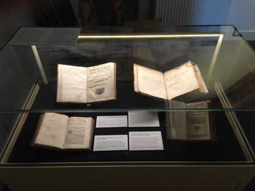 Museum Het Spinozahuis binnen Museum Het Spinozahuis binnen, zien